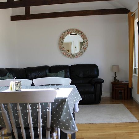 Willow Cottage In Idyllic Location Harrietsham Buitenkant foto