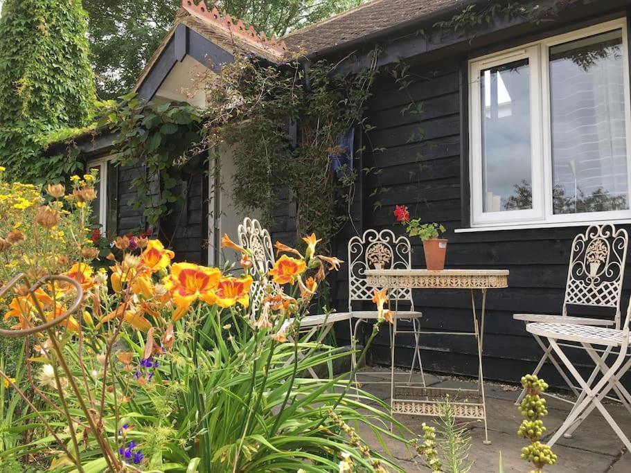 Willow Cottage In Idyllic Location Harrietsham Buitenkant foto